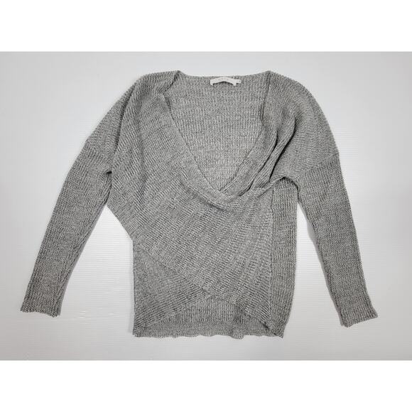 ASTR The Label Wrap Front Sweater Gray Low V-Neck Long Sleeve Womens Medium - Picture 1 of 7